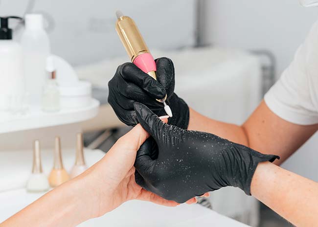 Manicura en Madrid - Sandra Escobar Microbeautyse.com Manicura en Madrid - Sandra Escobar Microbeautyse.com