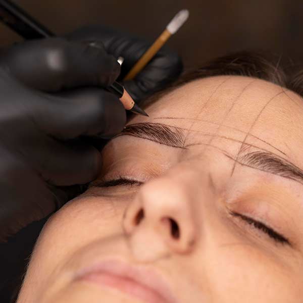 Microblading Diseño de Cejas Madrid - Sandra Escobar MicroBeautySE.com Microblading Diseño de Cejas Madrid - Sandra Escobar MicroBeautySE.com