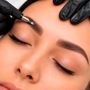 Microblading de cejas profesional en Madrid